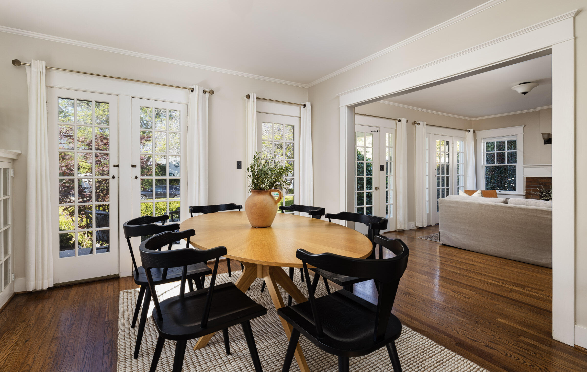 2827-2829 Serena Road Santa Barbara, CA 93105 - Photo 8 of 27 Formal Dining