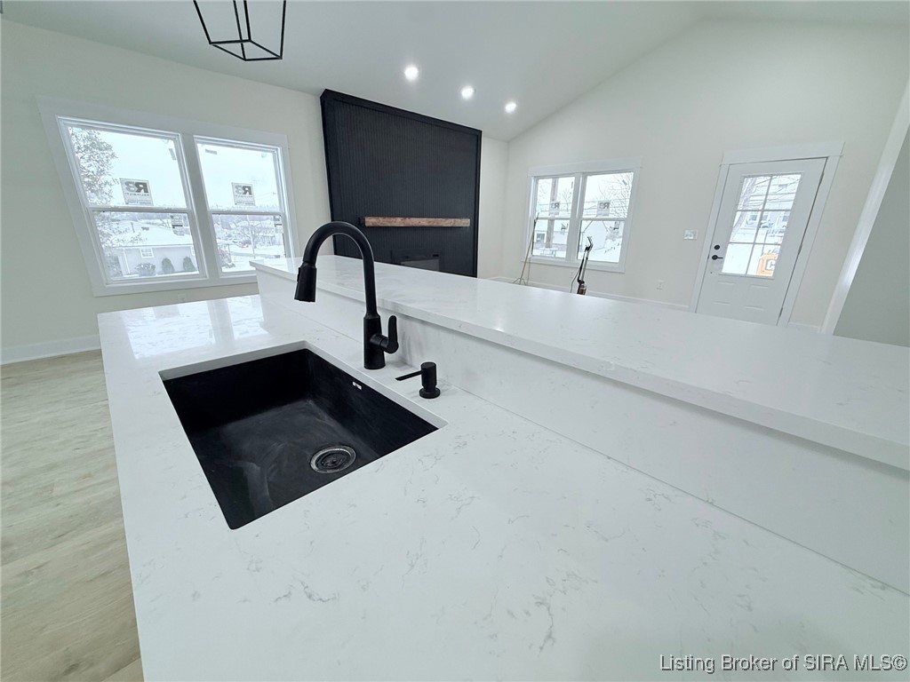 1401 Mt. Zion Road Henryville, IN 47126 - Photo 11 of 31