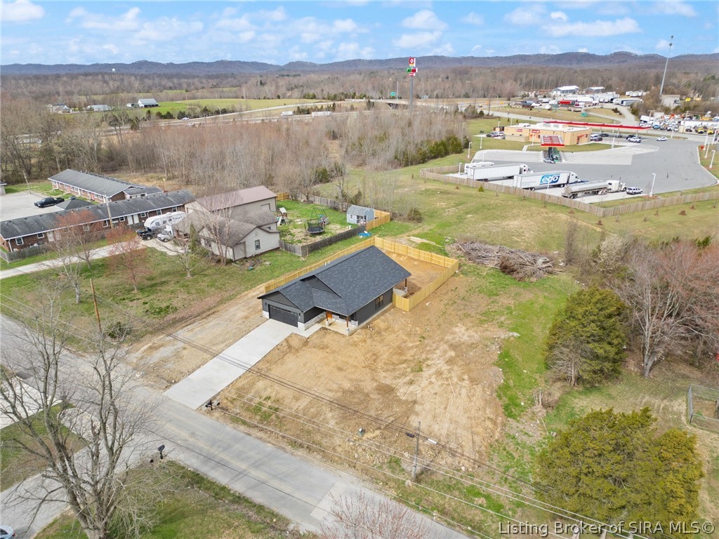1401 Mt. Zion Road Henryville, IN 47126 - Photo 13 of 47