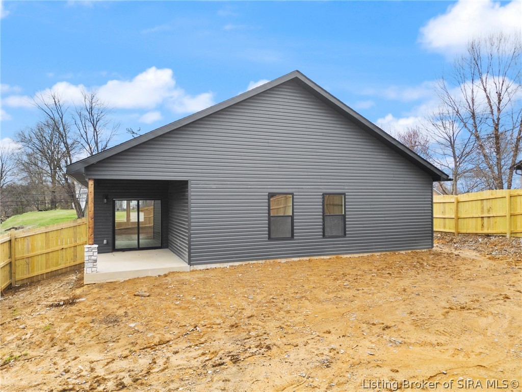 1401 Mt. Zion Road Henryville, IN 47126 - Photo 5 of 47