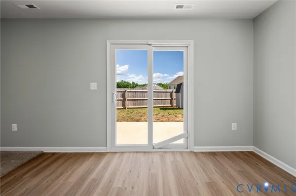 $2,850 | 2854 Meadowview Boulevard, Hopewell, VA 23860
