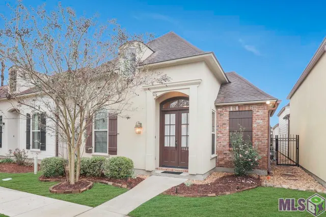 $329,000 | 14329 Villa Grove Drive, Baton Rouge, LA 70810