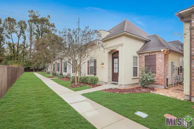 $329,000 | 14329 Villa Grove Drive, Baton Rouge, LA 70810
