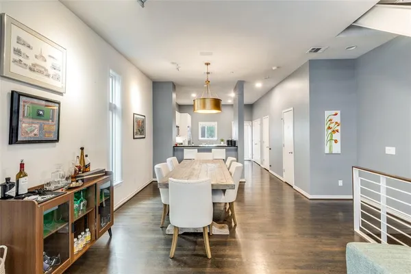 $4,200 | 4310 Buena Vista Street, Unit 23, Dallas, TX 75205