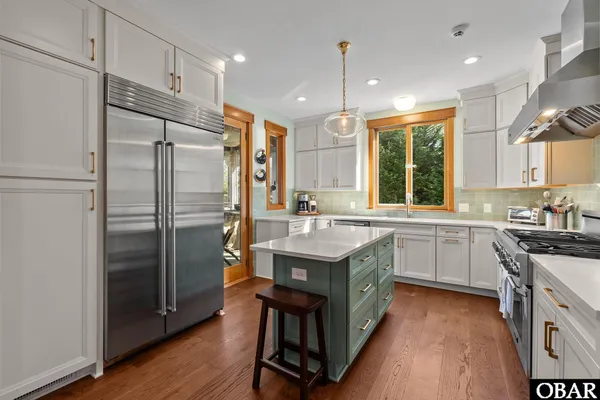 $849,900 | 113 Duck Woods Drive, Kitty Hawk, NC 27949