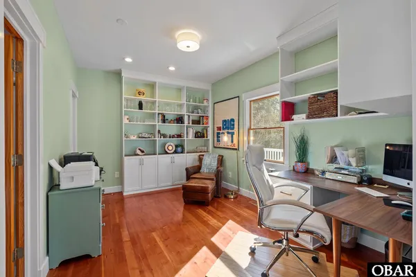 $849,900 | 113 Duck Woods Drive, Kitty Hawk, NC 27949