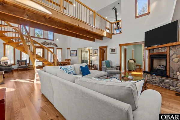 $849,900 | 113 Duck Woods Drive, Kitty Hawk, NC 27949