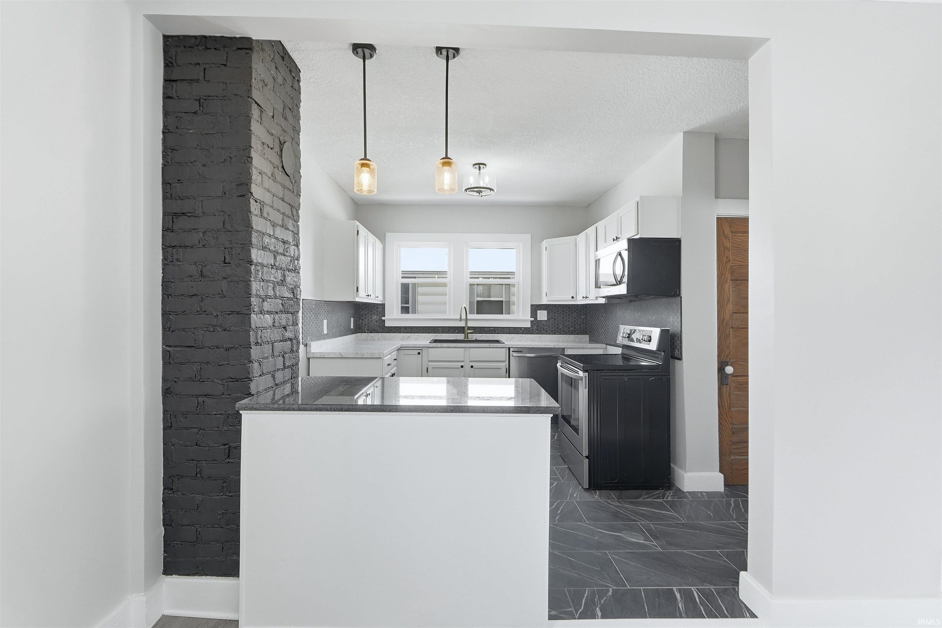 1326 Dodge Avenue Fort Wayne, IN 46805 - Photo 32 of 35