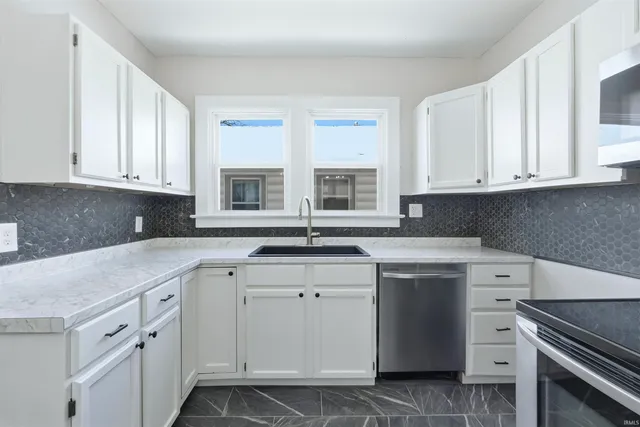 $219,900 | 1326 Dodge Avenue, Fort Wayne, IN 46805