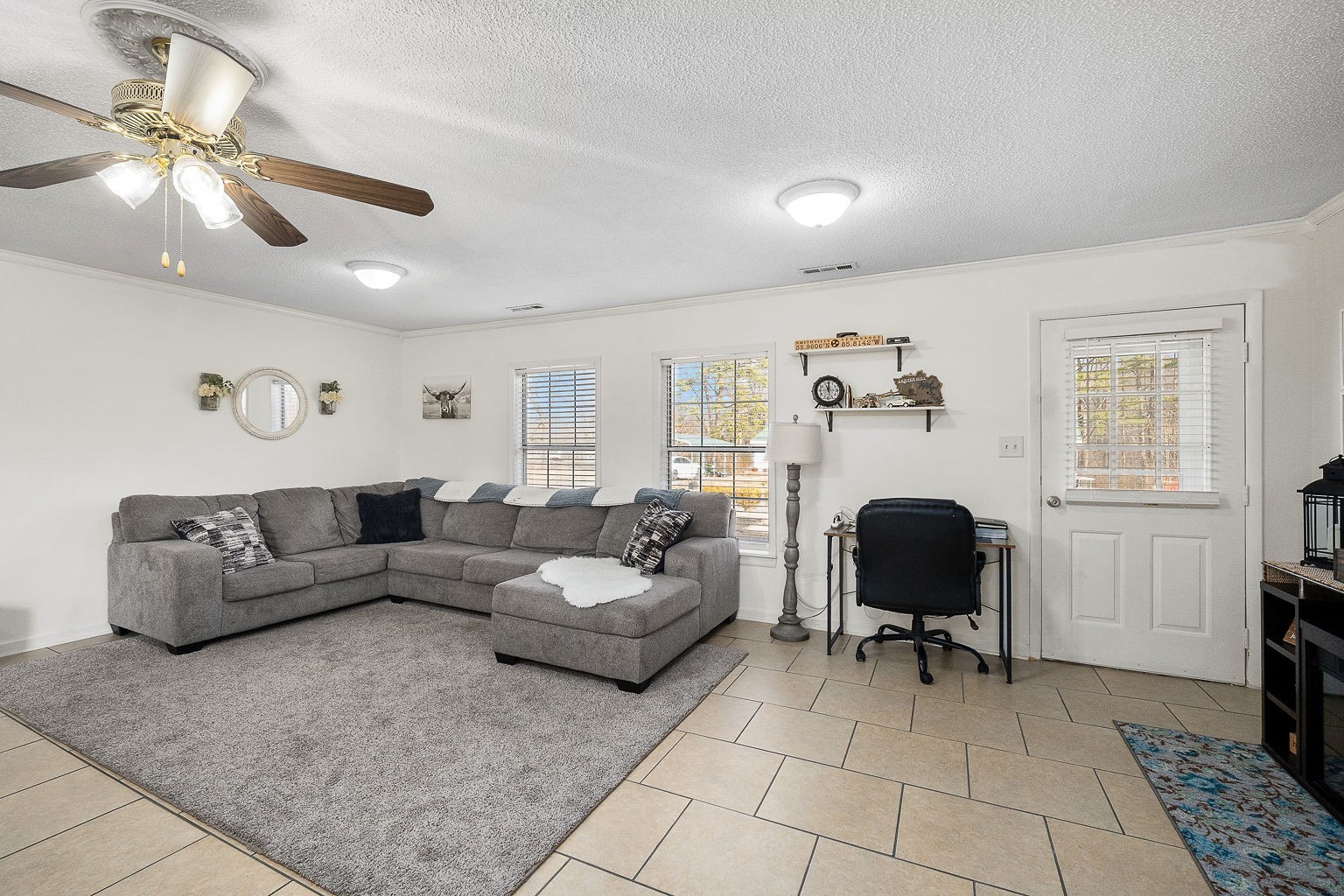 862 Old W Point Road Smithville, TN 37166 - Photo 3 of 25 Gallery Image 3