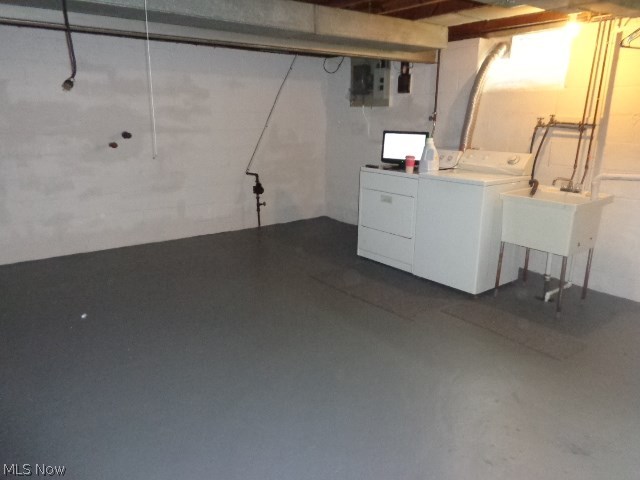 5100 West Ridgewood Drive Parma, OH 44134 - Photo 18 of 22 Utility Room