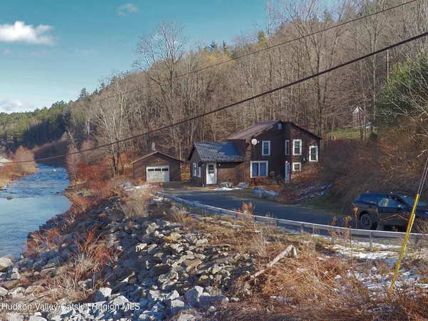 $319,000 | 23 Harter Road, West Kill, NY 12492