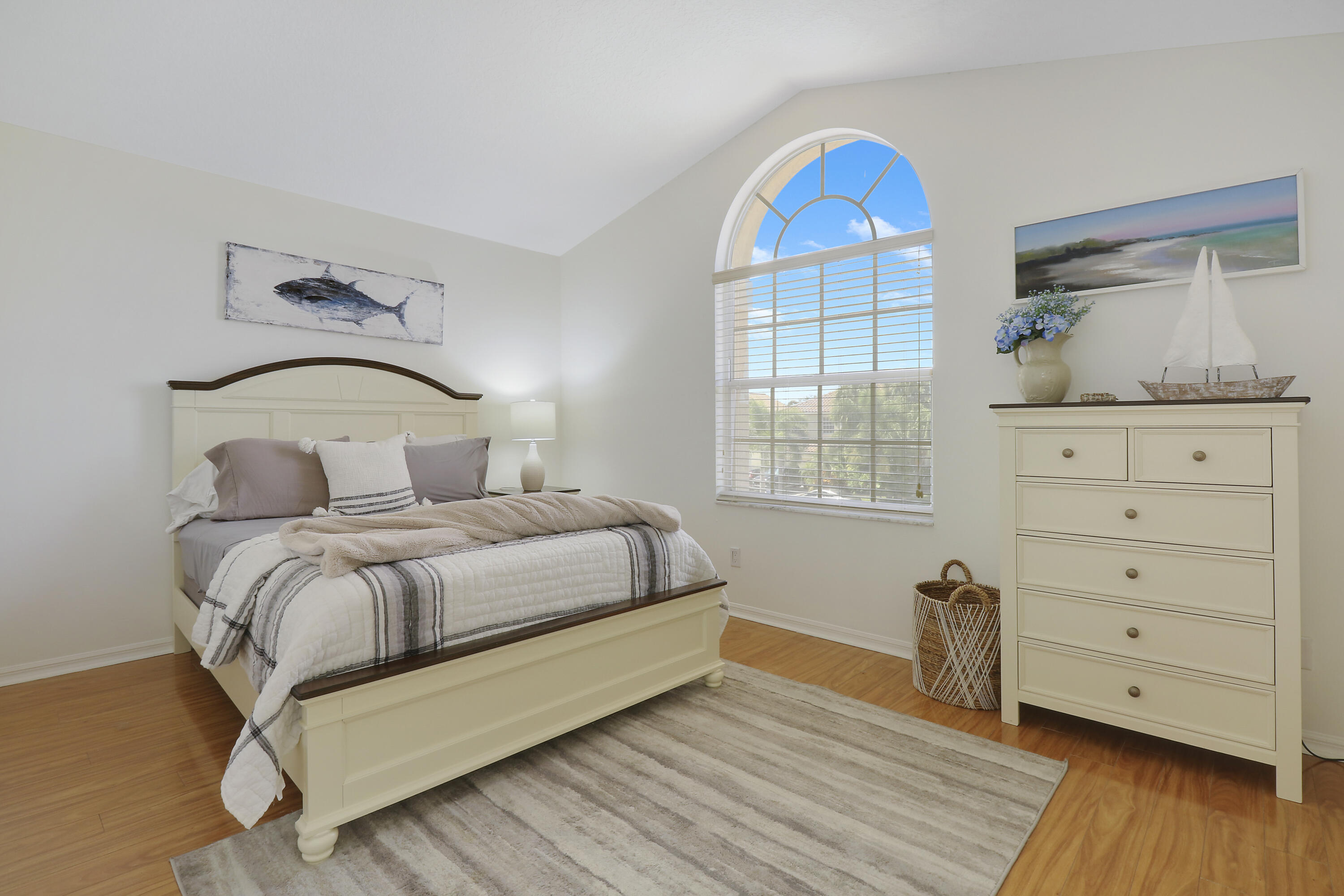 211 Pennock Trace Drive Jupiter, FL 33458 - Photo 29 of 39 Guest Room 2 w Vaulted Ceilings