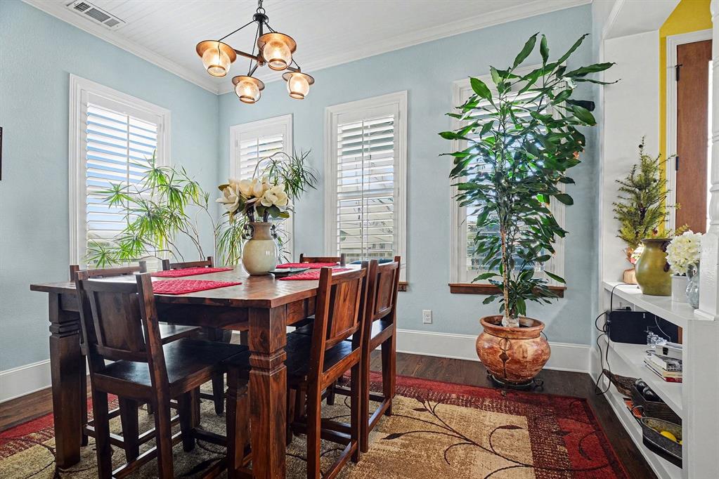 809 West Louisiana Street McKinney, TX 75069 - Photo 3 of 36