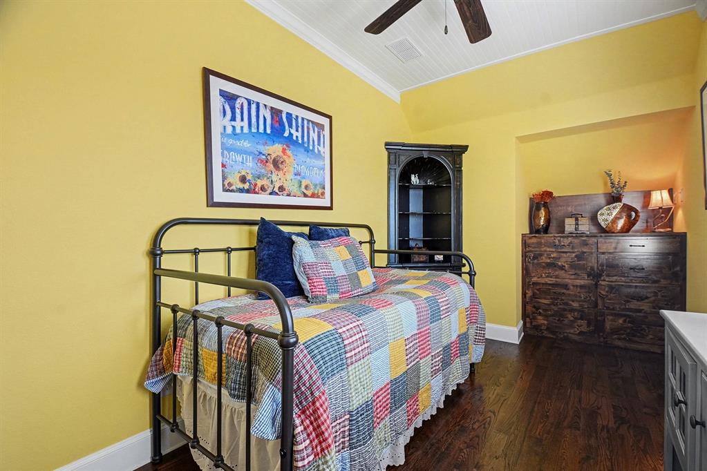 809 West Louisiana Street McKinney, TX 75069 - Photo 31 of 36