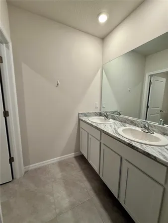 $3,250 | 18011 Canopy Place, Bradenton, FL 34211