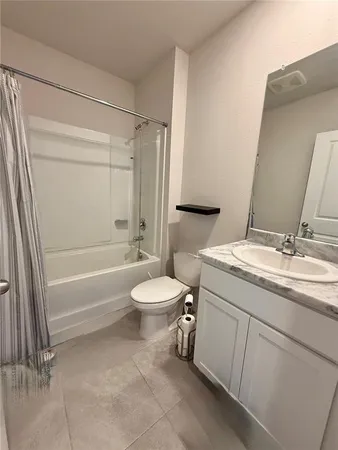$3,400 | 18011 Canopy Place, Bradenton, FL 34211