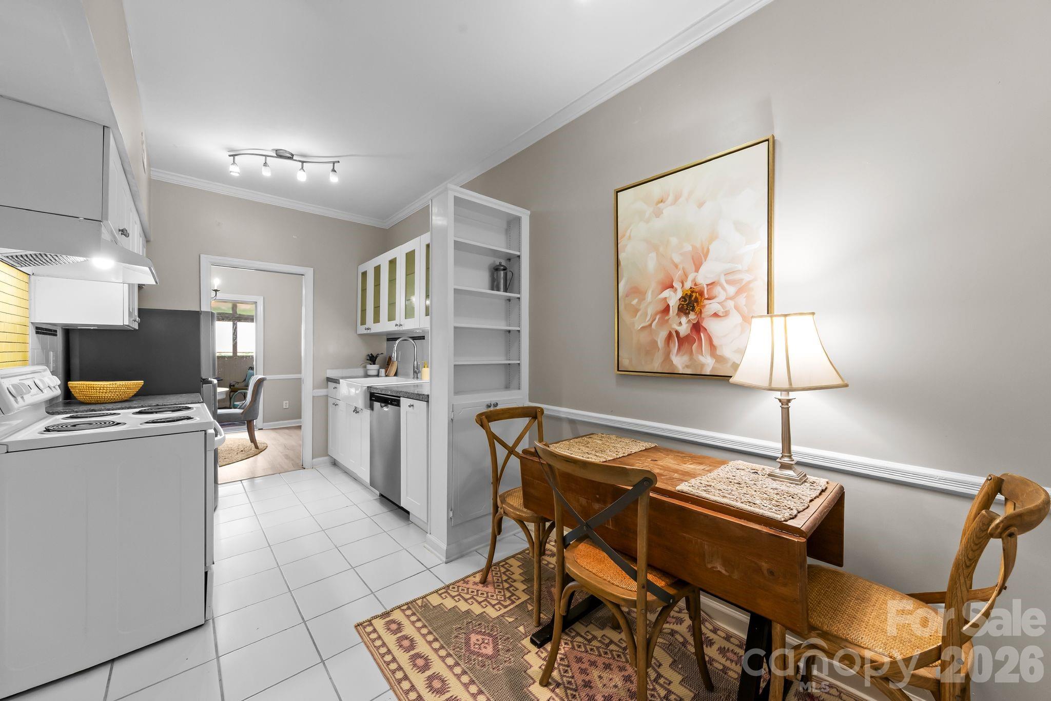 5941 Quail Hollow Road, Unit E Charlotte, NC 28210 - Photo 14 of 35