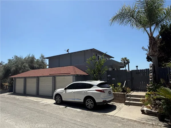 $1,649,000 | 332 South El Camino Real, Oceanside, CA 92057