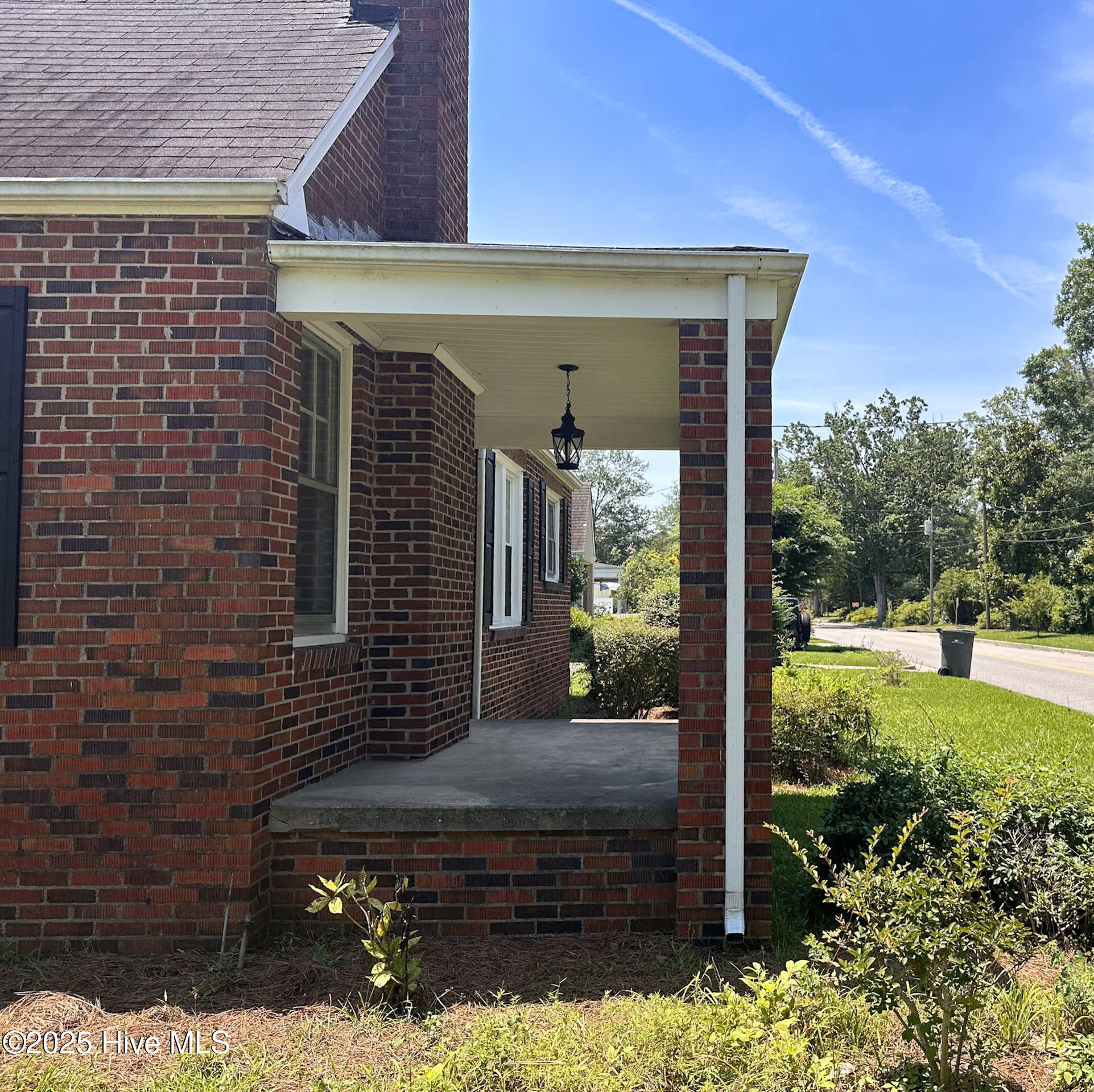 202 East 17th Street Lumberton, NC 28358 - Photo 23 of 29 IMG_8804