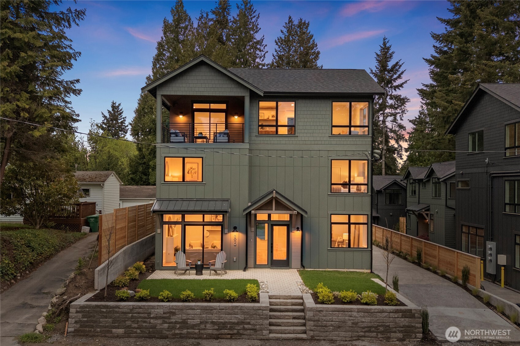 3020 Northeast 95th Street Seattle, WA 98115 - Photo 2 of 39