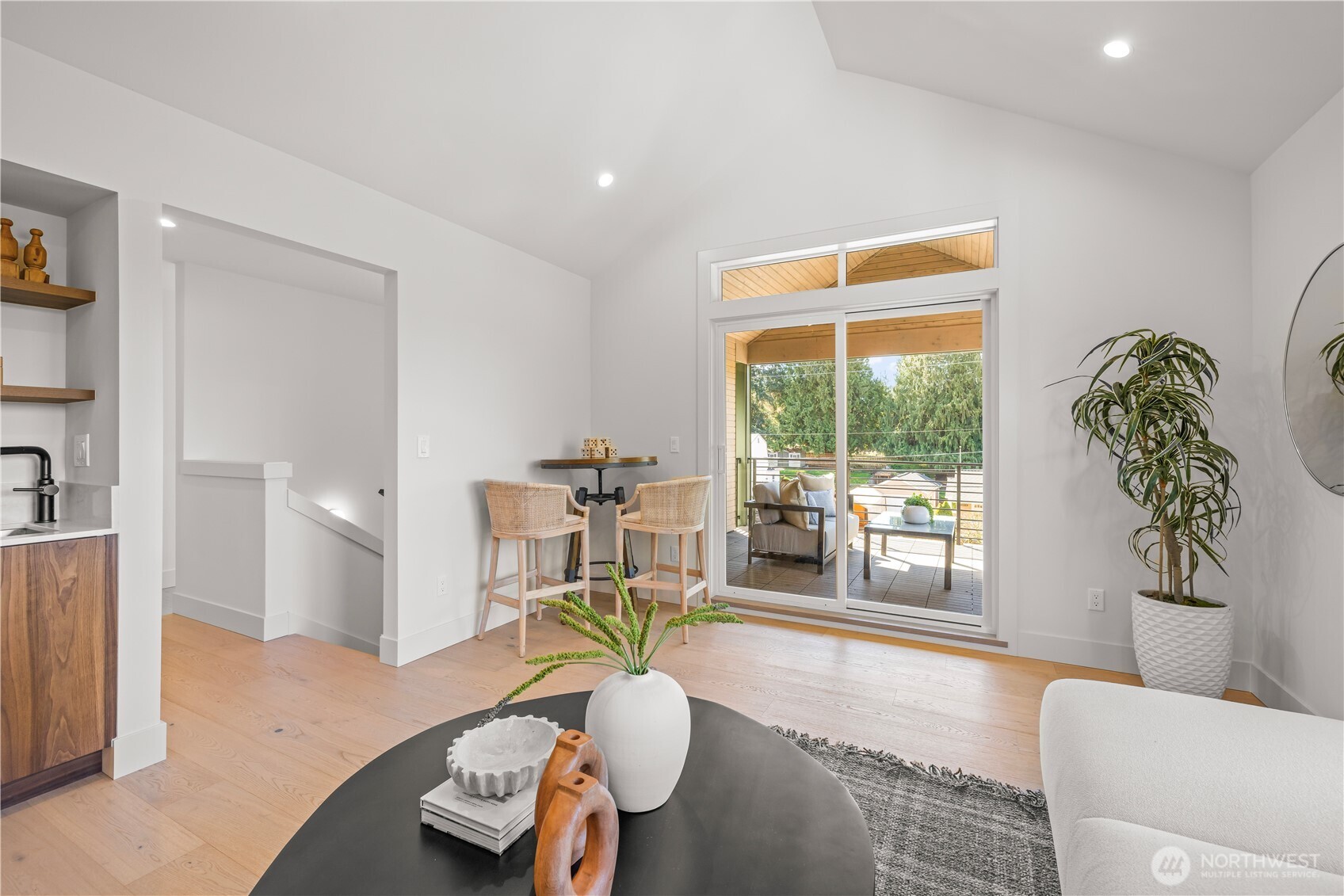 3020 Northeast 95th Street Seattle, WA 98115 - Photo 26 of 39