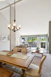 $669,000 | 8 Pomfret Walk, Pleasant Hill, CA 94523