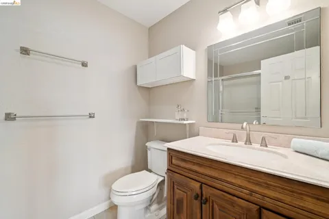 $669,000 | 8 Pomfret Walk, Pleasant Hill, CA 94523