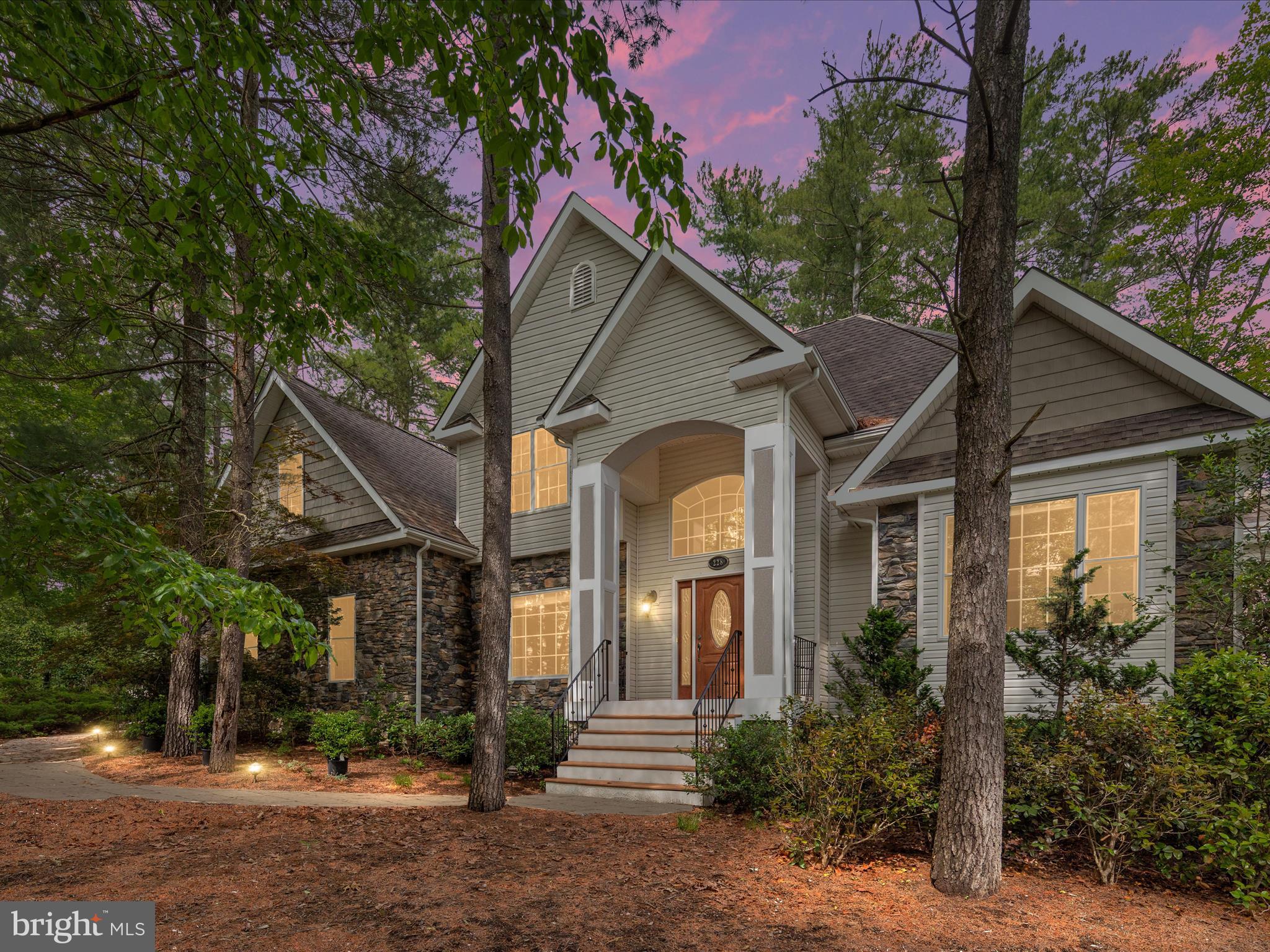 Welcome HOME!