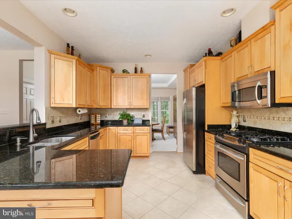 $574,900 | 228 Sunset Circle, Cross Junction, VA 22625