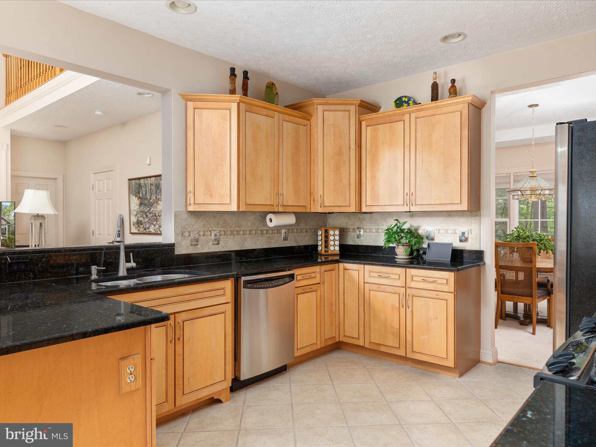228 Sunset Circle Cross Junction, VA 22625 - Photo 14 of 72