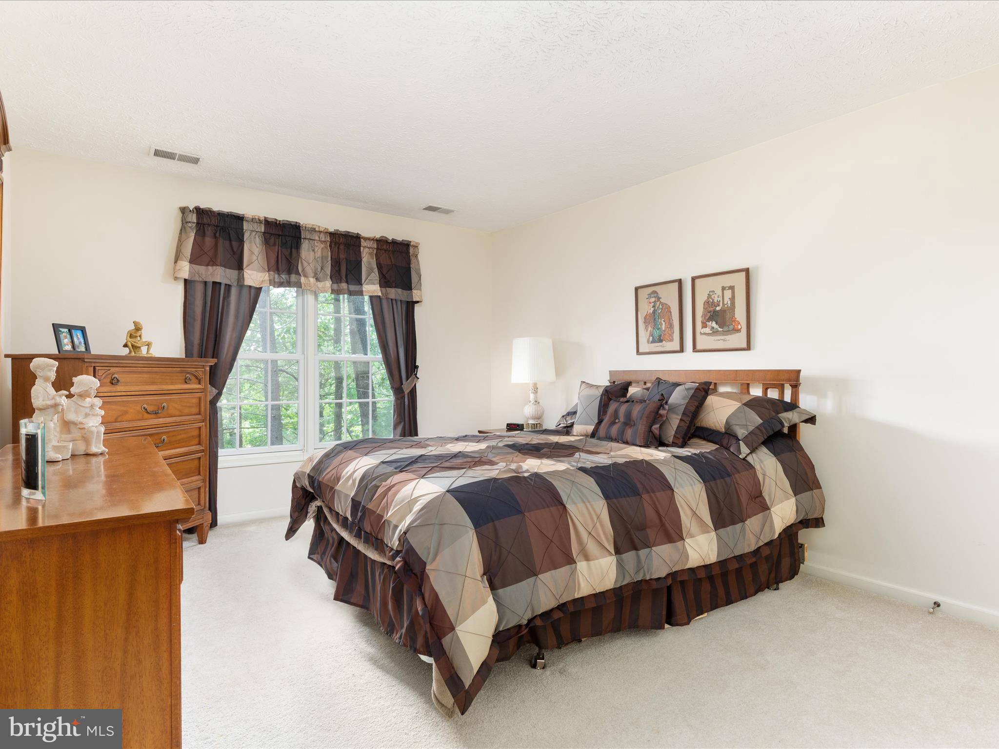 228 Sunset Circle Cross Junction, VA 22625 - Photo 31 of 72 2nd bedroom