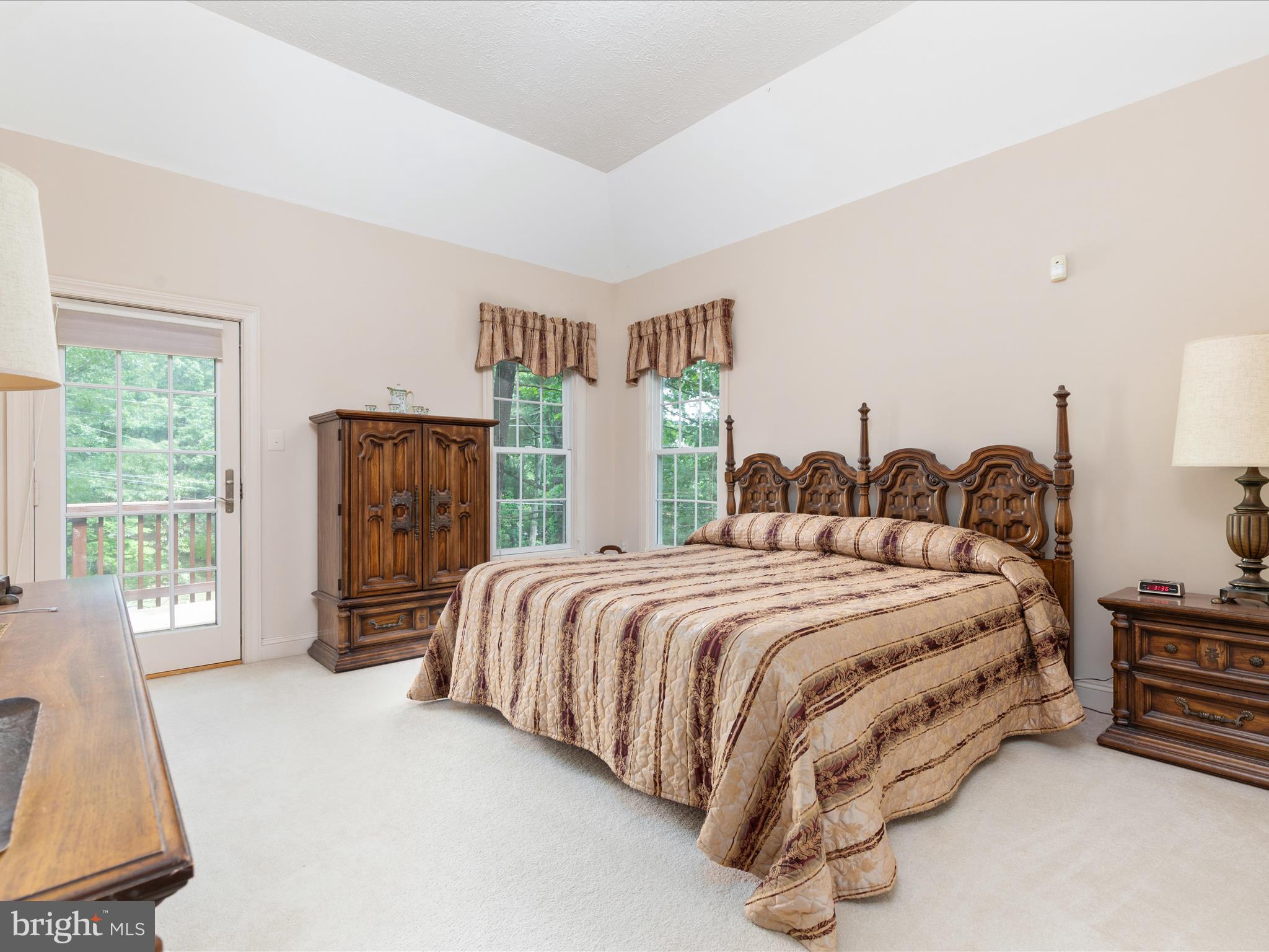 228 Sunset Circle Cross Junction, VA 22625 - Photo 5 of 72 Main floor Primary Suite w/deck access