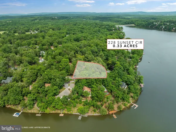 $574,900 | 228 Sunset Circle, Cross Junction, VA 22625