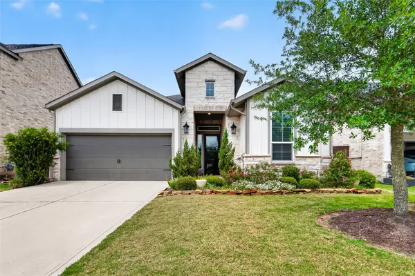 $515,000 | 3415 Mckinney Ridge Drive, Houston, TX 77059