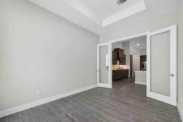 $515,000 | 3415 Mckinney Ridge Drive, Houston, TX 77059