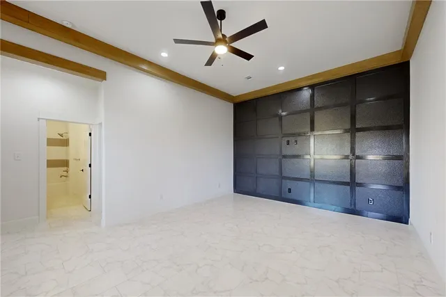 $889,885 | 10070 Crown Point, Iola, TX 77861