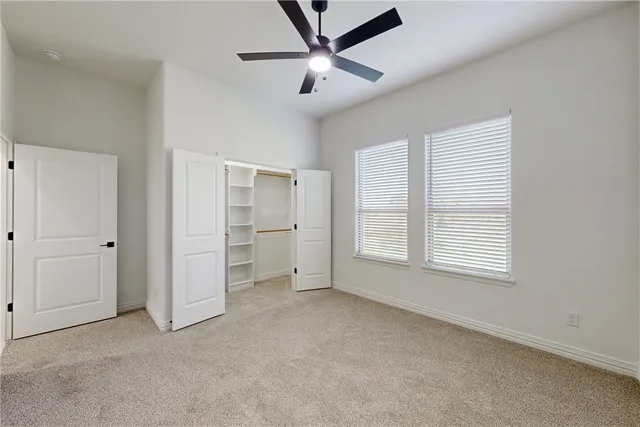 $889,885 | 10070 Crown Point, Iola, TX 77861