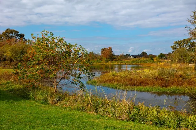 $889,885 | 10070 Crown Point, Iola, TX 77861