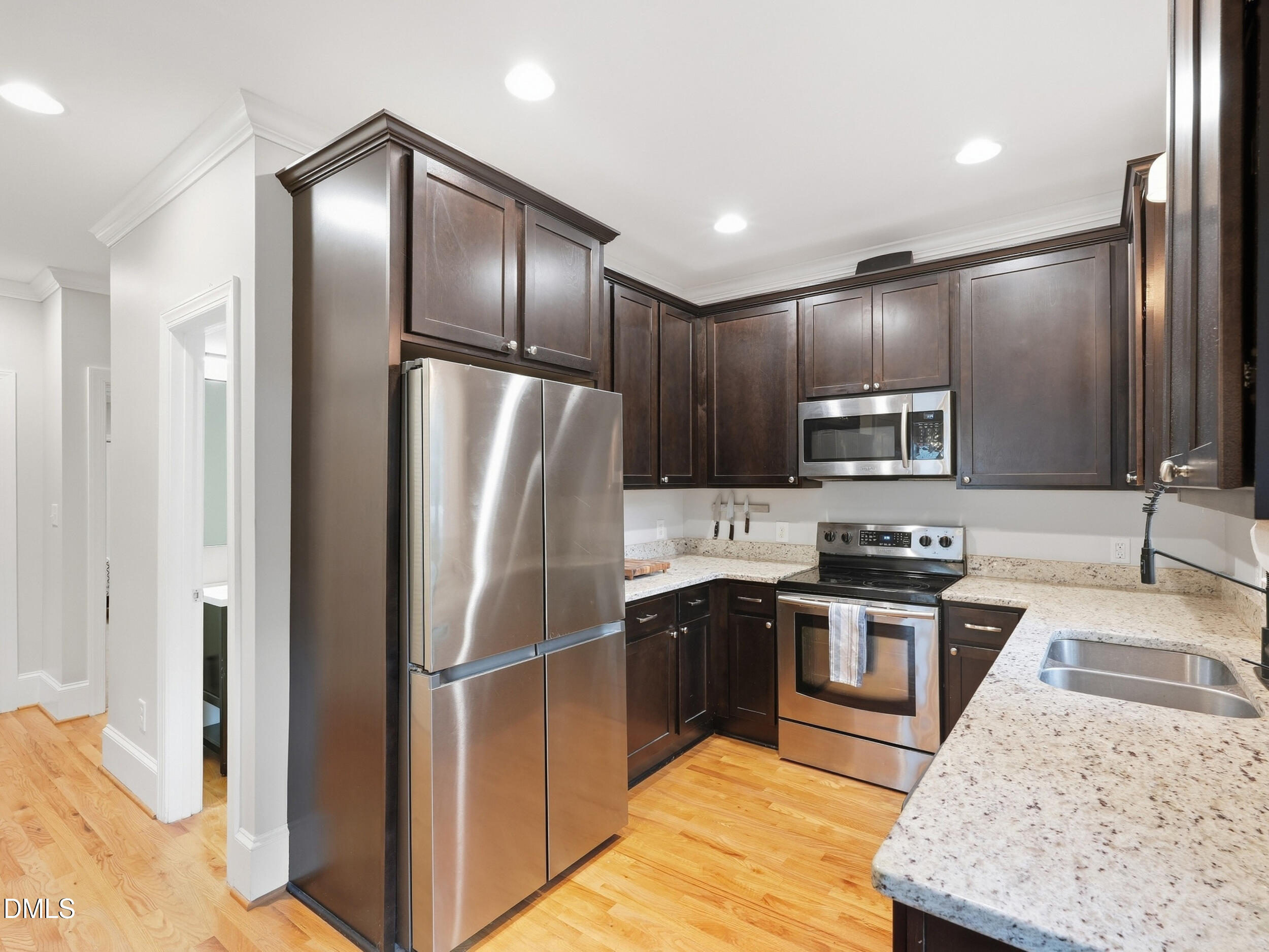 6814 Gloucester Road Raleigh, NC 27612 - Photo 12 of 30 pearce-media-6814-gloucester-rd-12