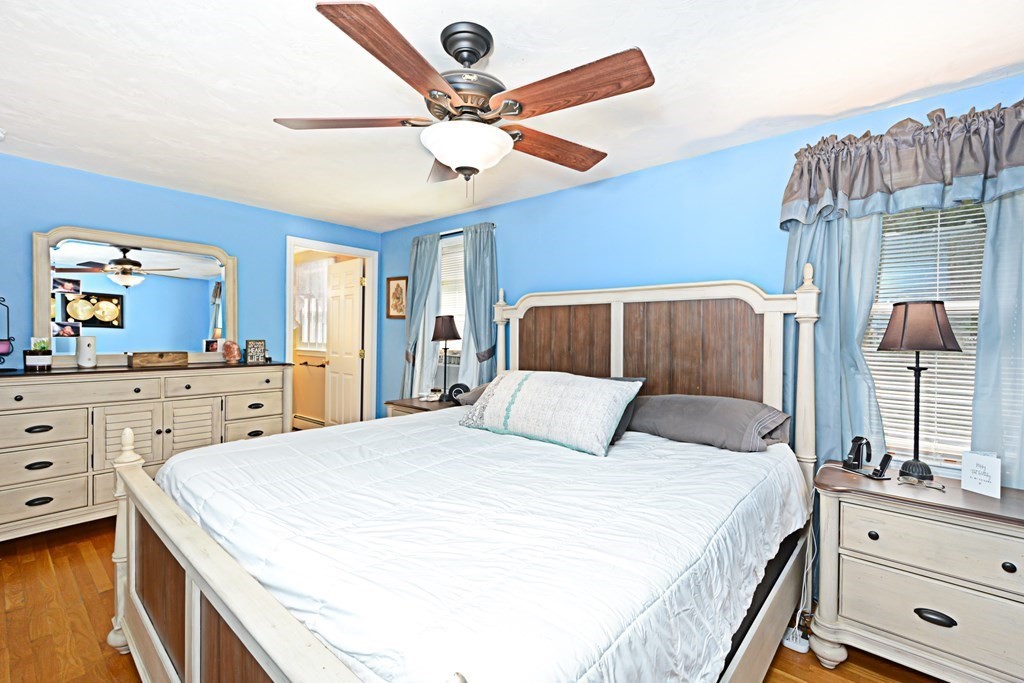 1 Hapgood Road Worcester, MA 01605 - Photo 21 of 34 a bedroom with a bed and a dresser