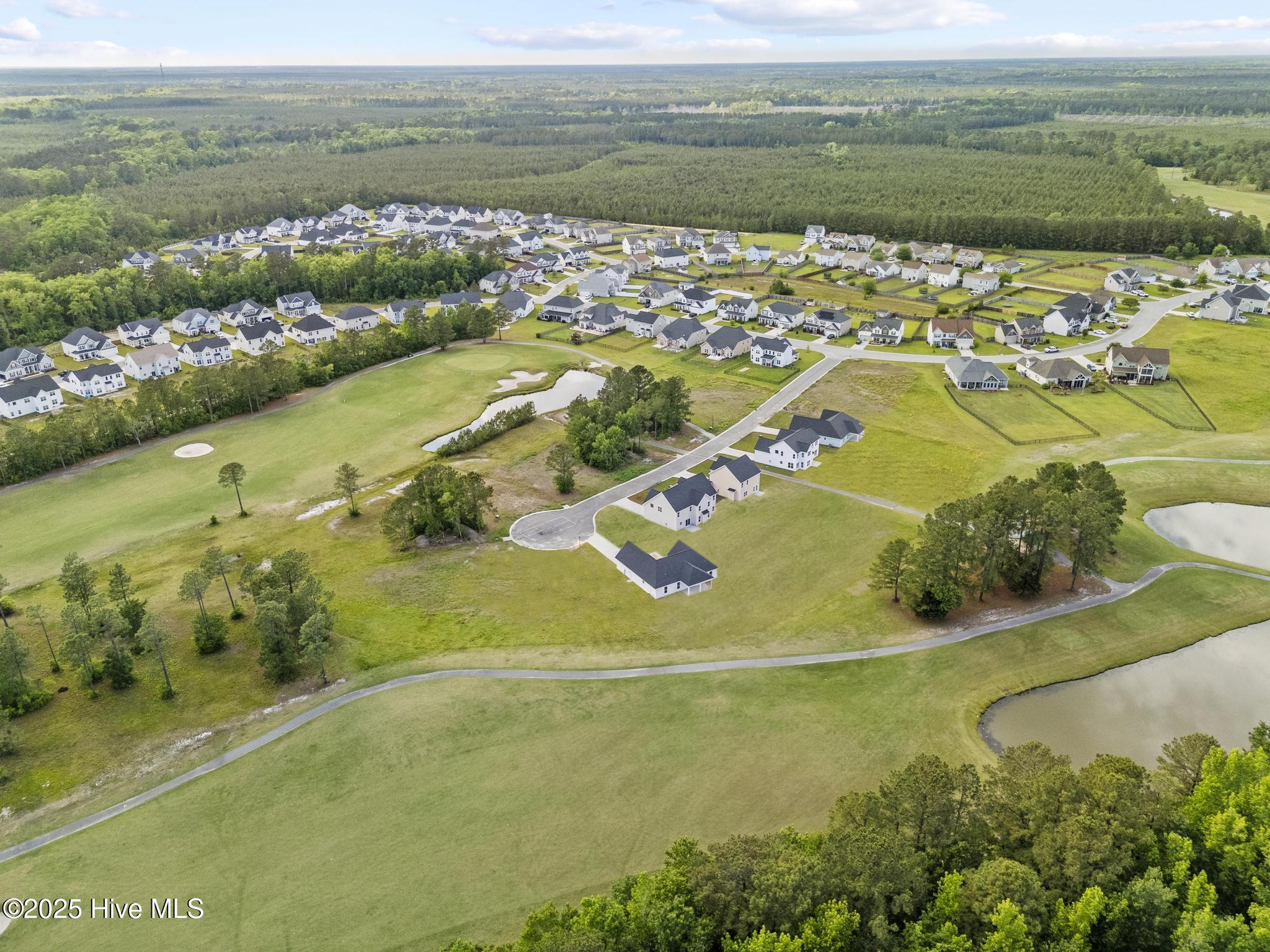 409 Fore Place Maple Hill, NC 28454 - Photo 41 of 43 DJI_20250506170950_0685_D