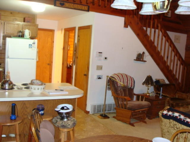 2120 West Prairie Road Midland, MI 48640 - Photo 21 of 45 DSC03478