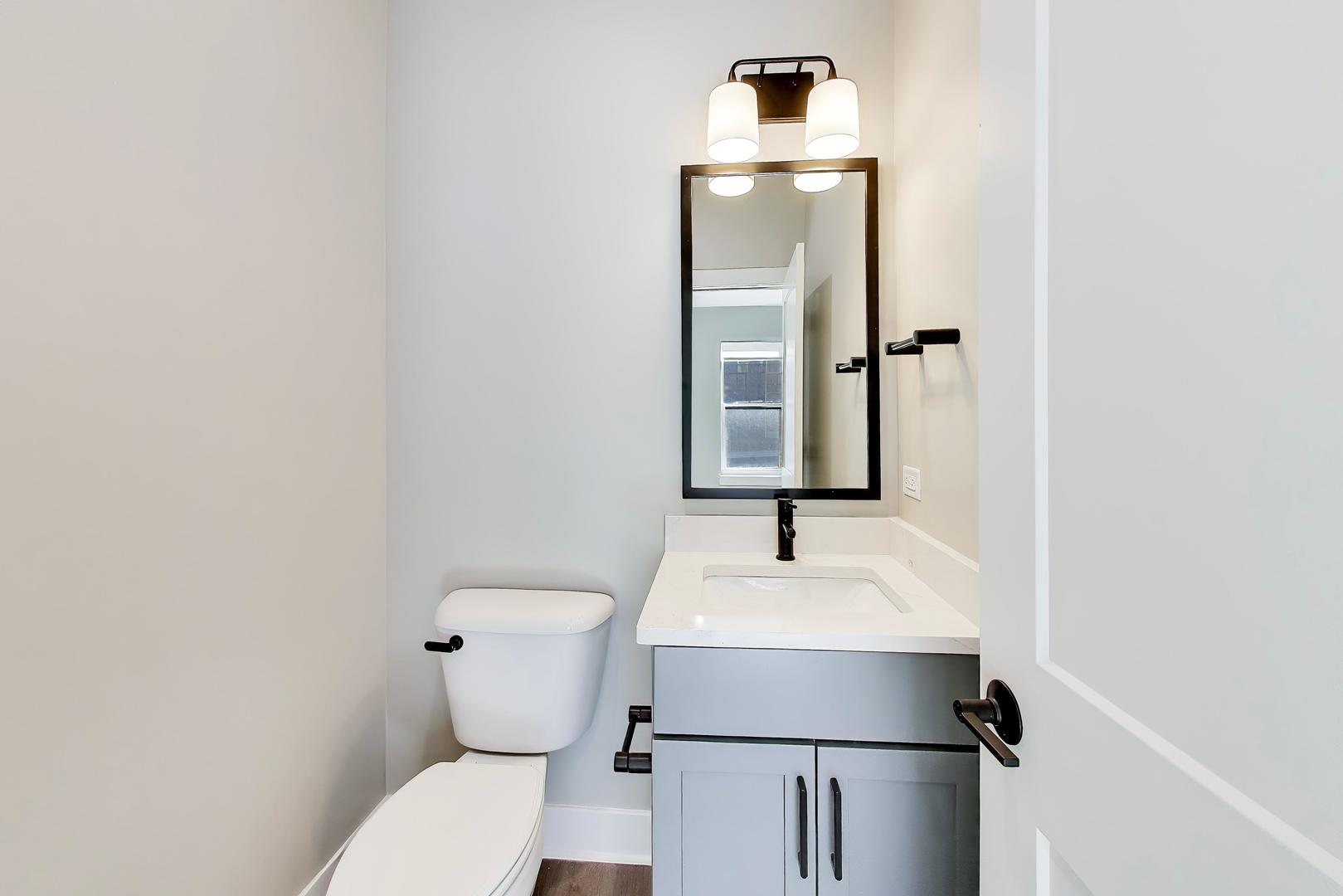 5424 Old Orchard Road Skokie, IL 60077 - Photo 29 of 39