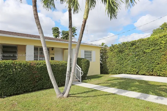 $2,550 | 2746 Southwest 32nd Court, Unit 2746, Miami, FL 33133