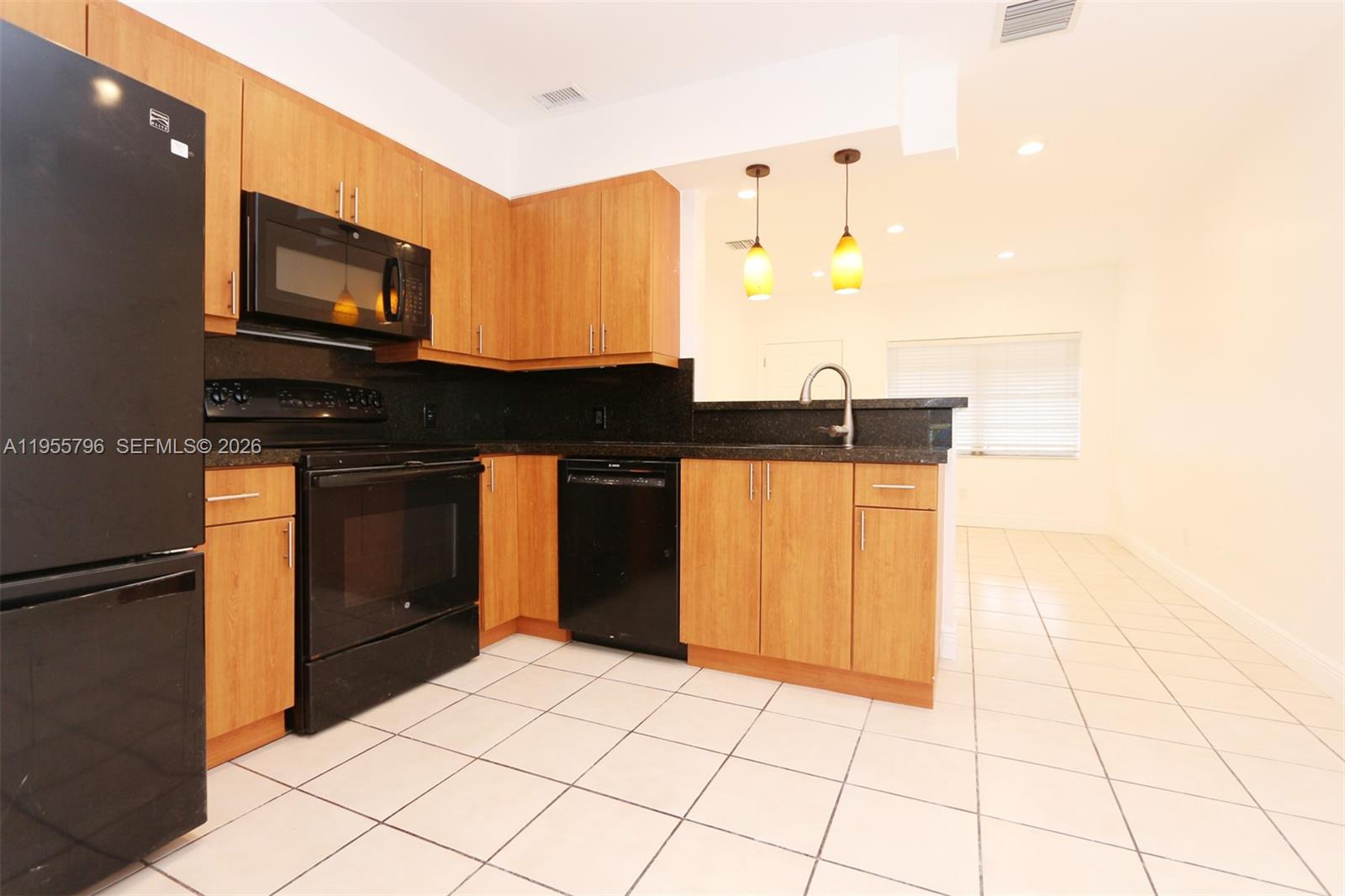 2746 Southwest 32nd Court, Unit 2746 Miami, FL 33133 - Photo 7 of 24