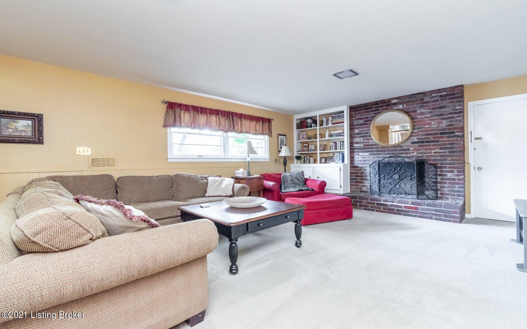 3510 Hanover Road Louisville, KY 40207 - Photo 27 of 49 Hanover 32