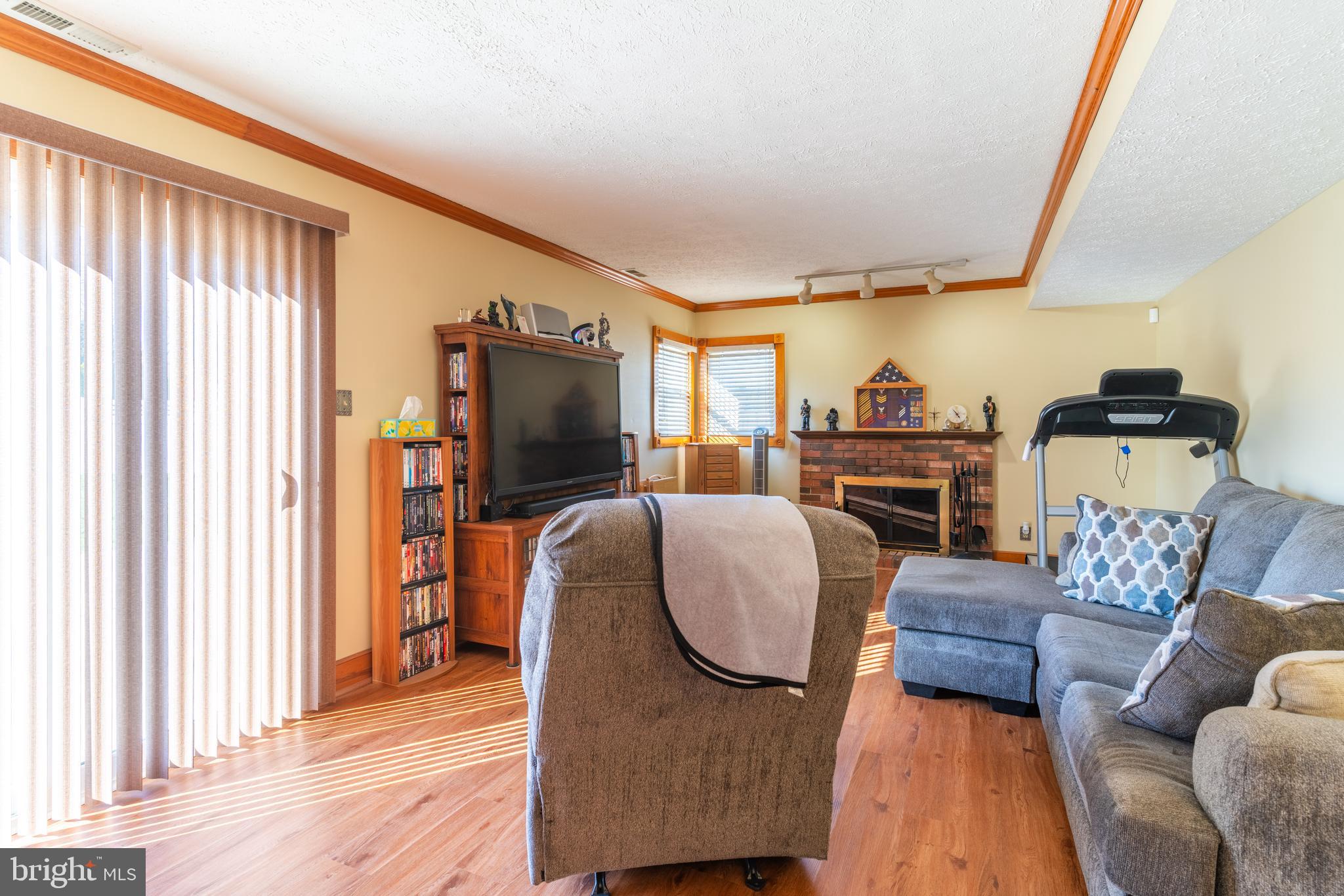 511 Parliament Road Marlton, NJ 08053 - Photo 9 of 41 Gallery Image 9