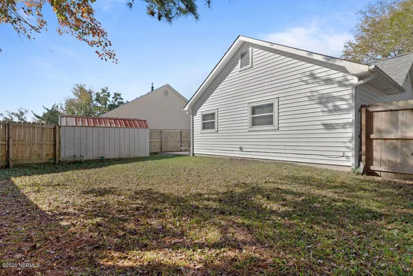 $2,100 | 3815 Antelope Trail, Wilmington, NC 28409