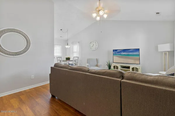 $2,100 | 3815 Antelope Trail, Wilmington, NC 28409